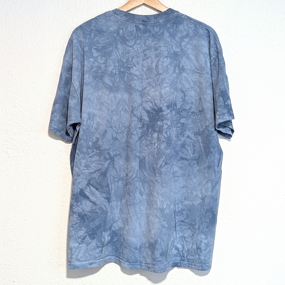 The Mountain Blue Graphic T-Shirt - Picture 2 of 8